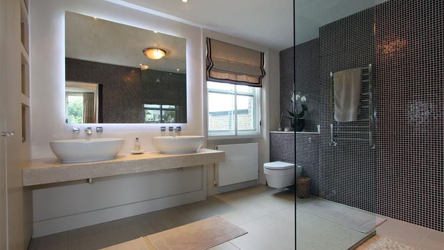 En-Suite Shower Room