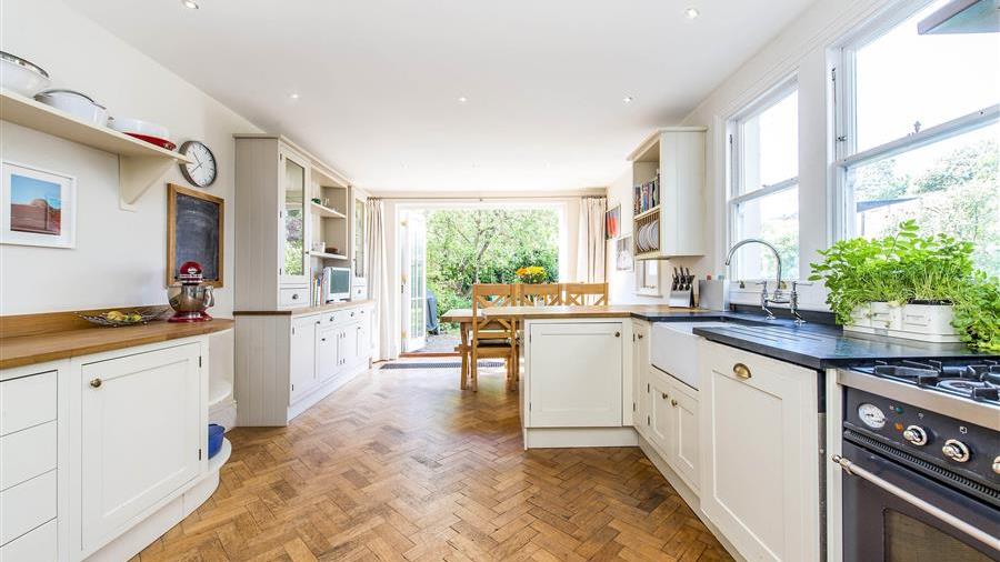 Kitchen/Breakfast Room