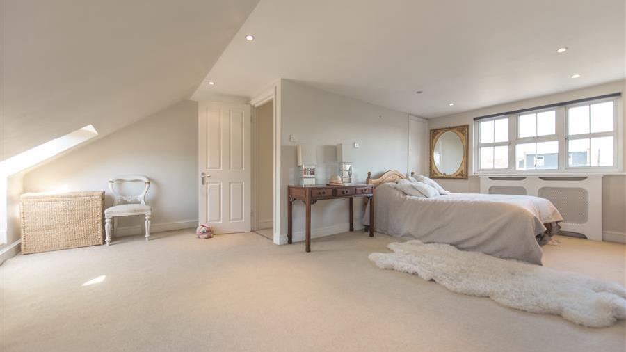 Fifth Bedroom