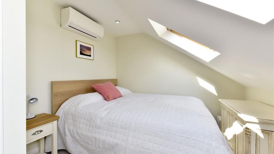 Sixth Bedroom
