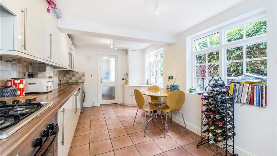 Kitchen/Breakfast Room