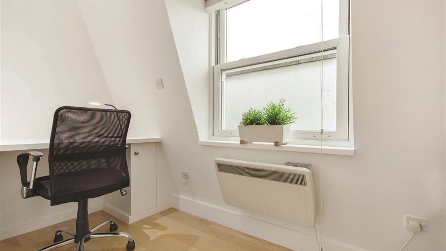 Studio Room