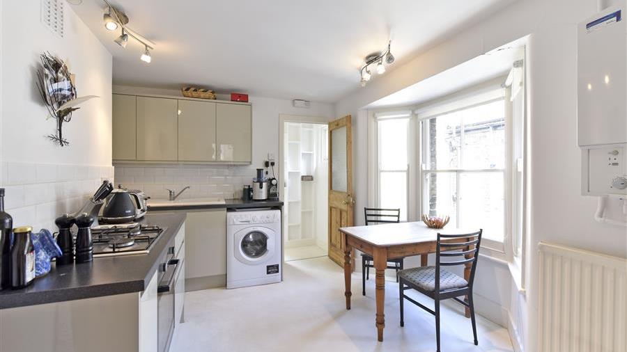 Kitchen/Breakfast Room