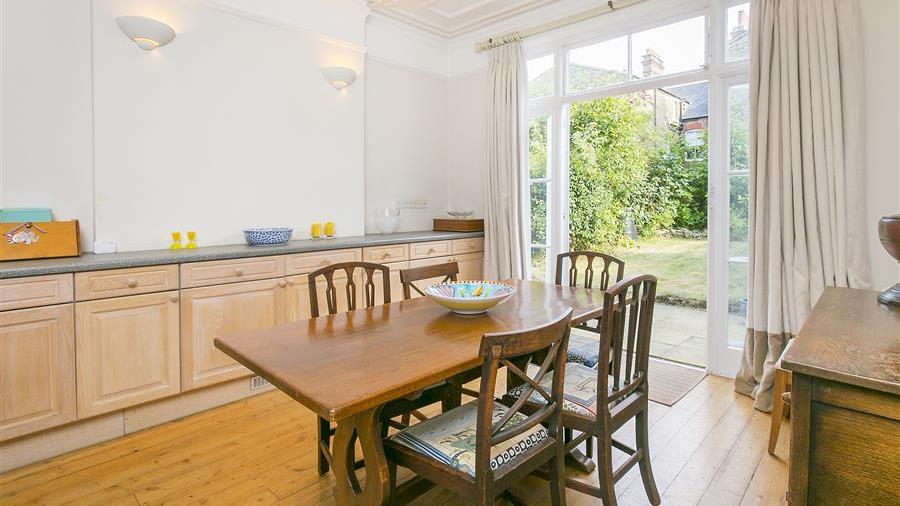 Kitchen/Dining Room