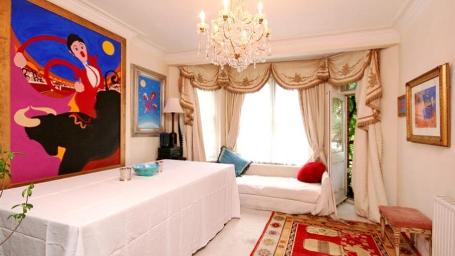 Reception Room