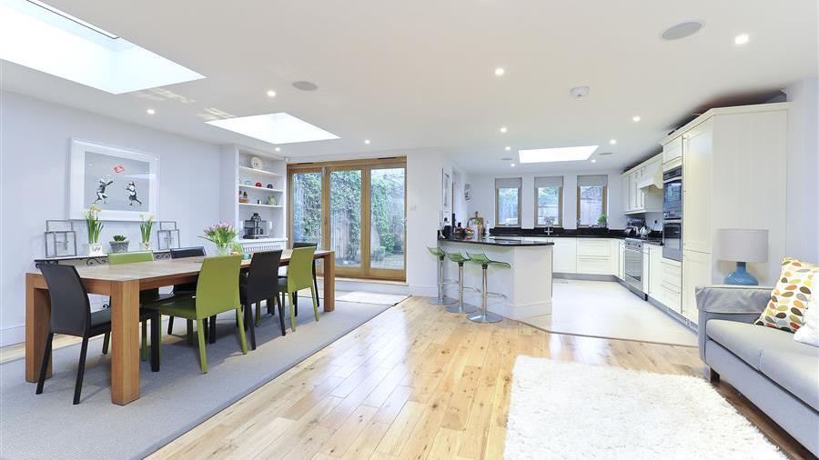 Kitchen/Family Room