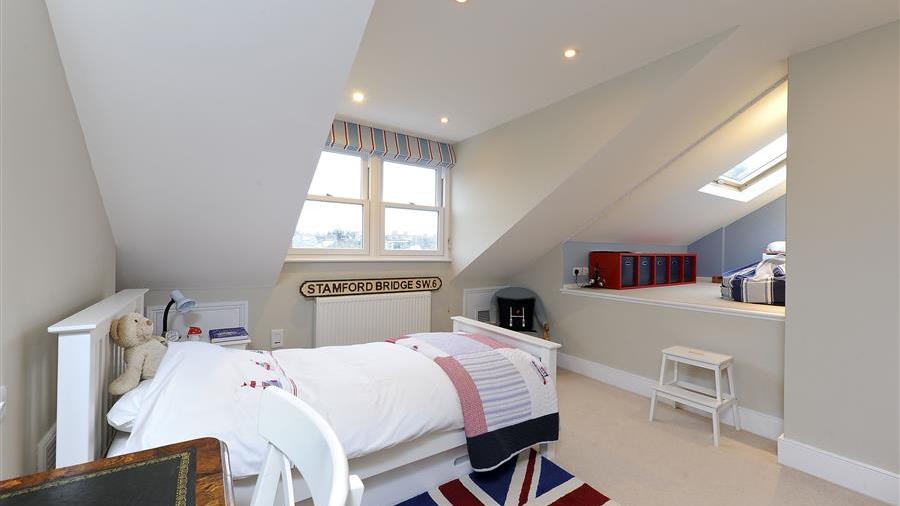 Fifth Bedroom