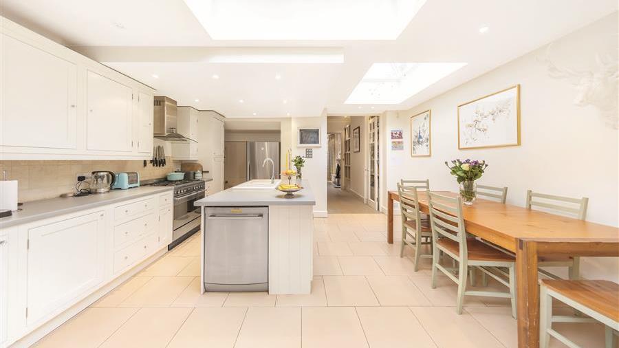 Kitchen/Dining Room