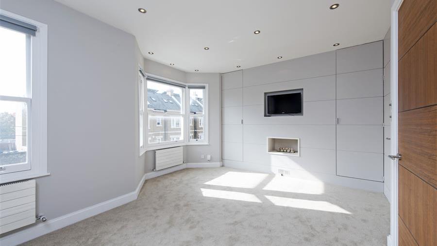 Fifth Bedroom