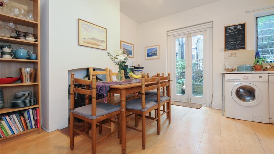 Kitchen/Dining Room