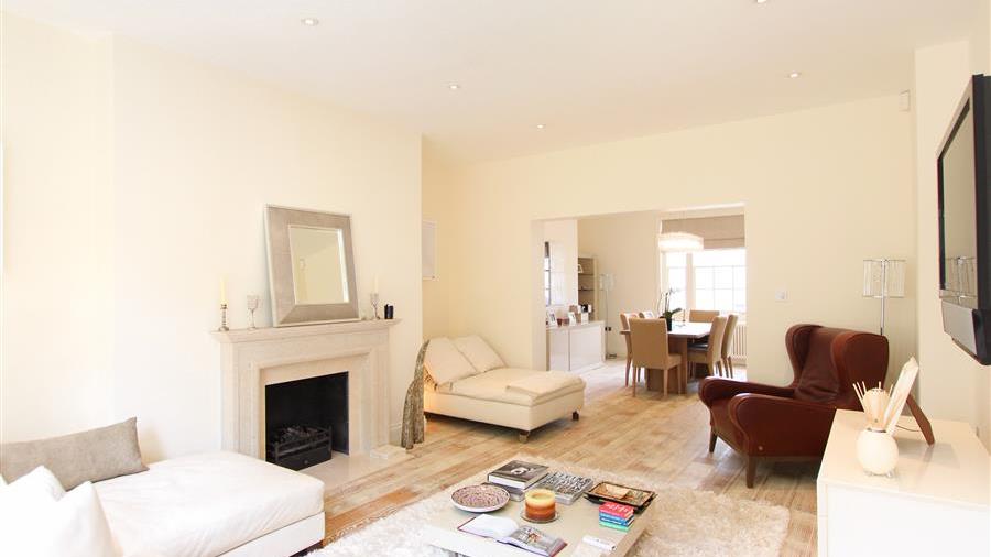 Reception Room