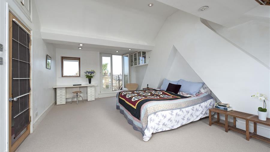 Fifth Bedroom