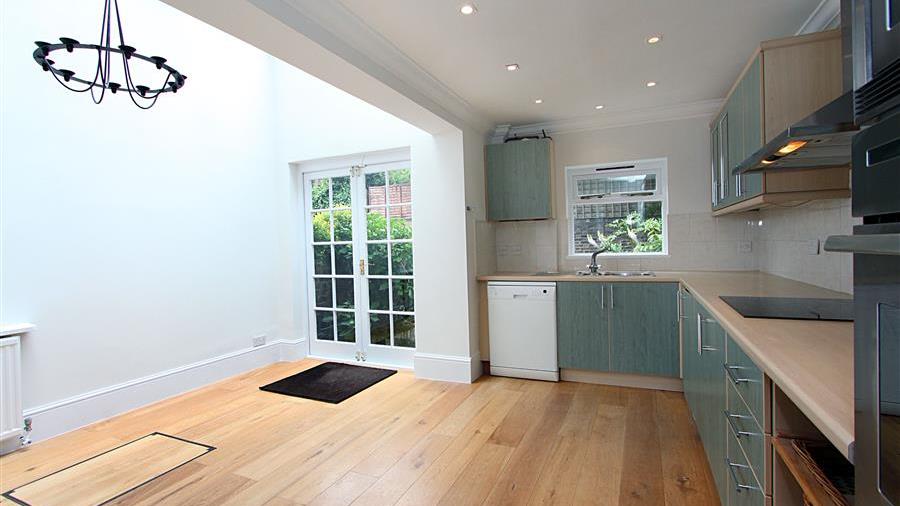Kitchen/Dining Room