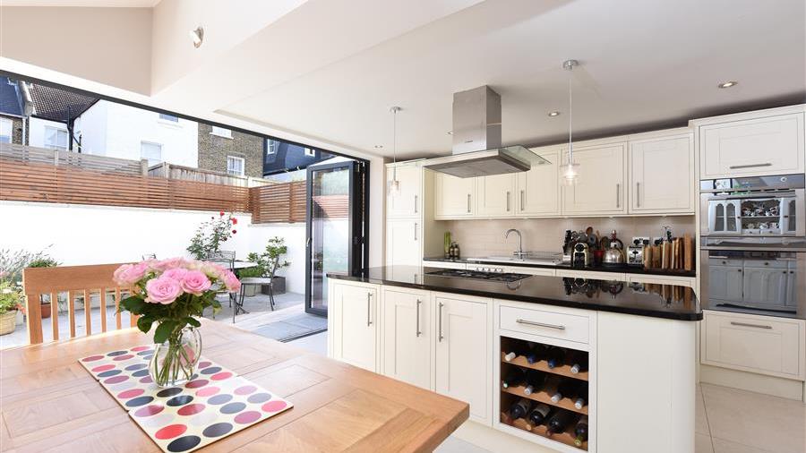 Kitchen/Breakfast Room