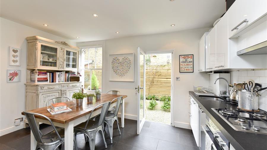 Kitchen/Dining Room