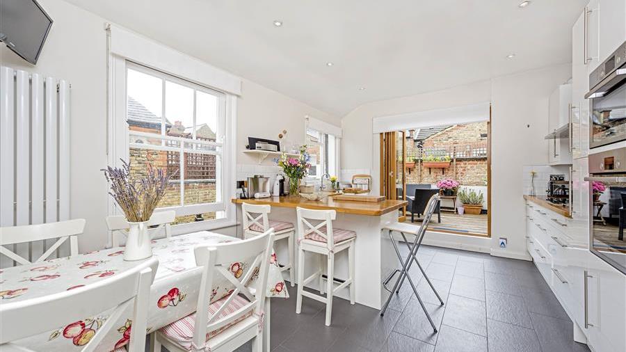Kitchen/Dining Room