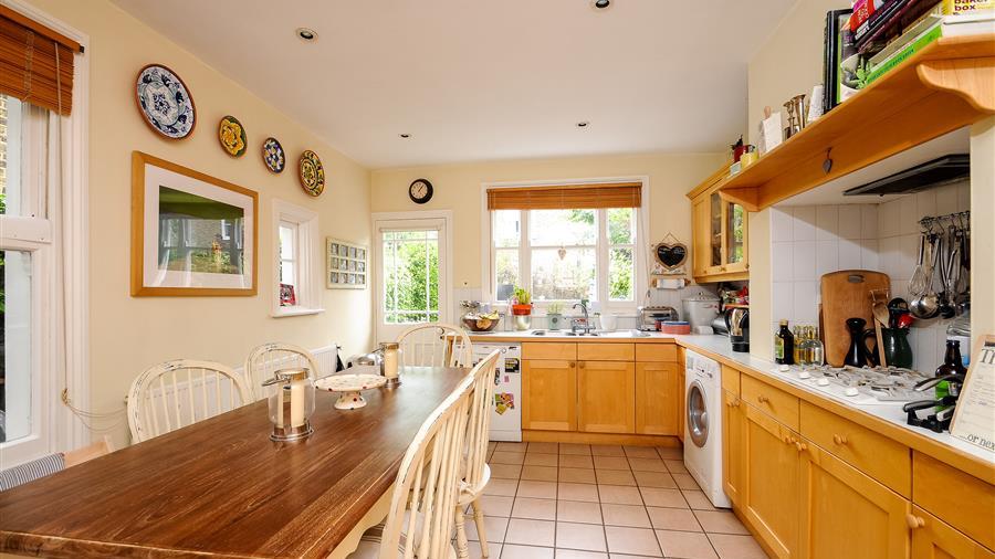 Kitchen/Breakfast Room