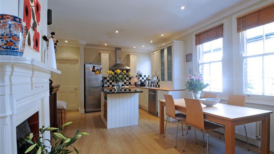 Kitchen/Dining Room