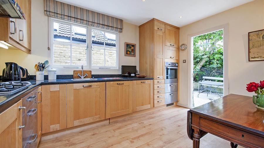 Kitchen/Dining Room
