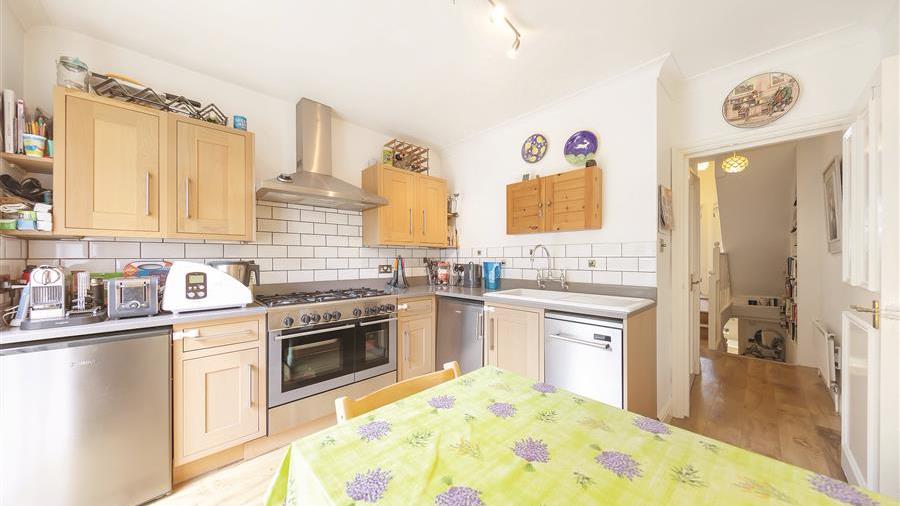 Kitchen/Dining Room