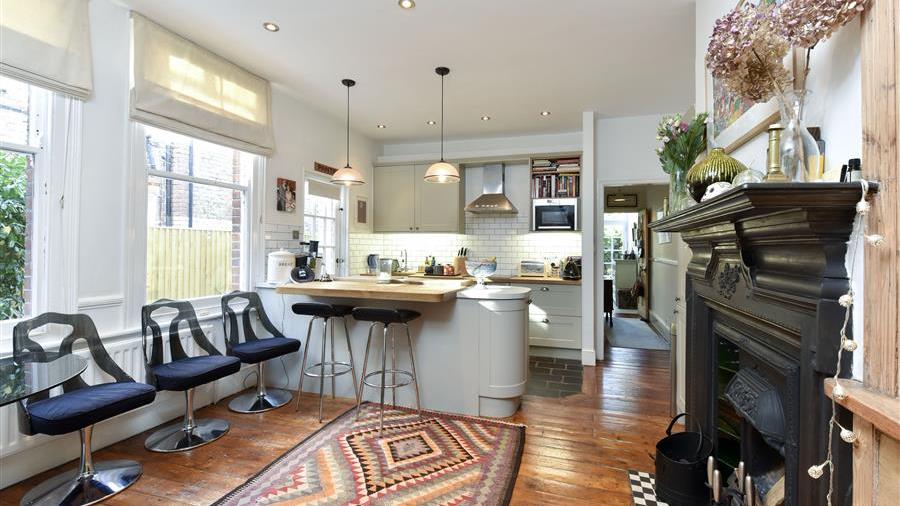 Kitchen/Dining Room