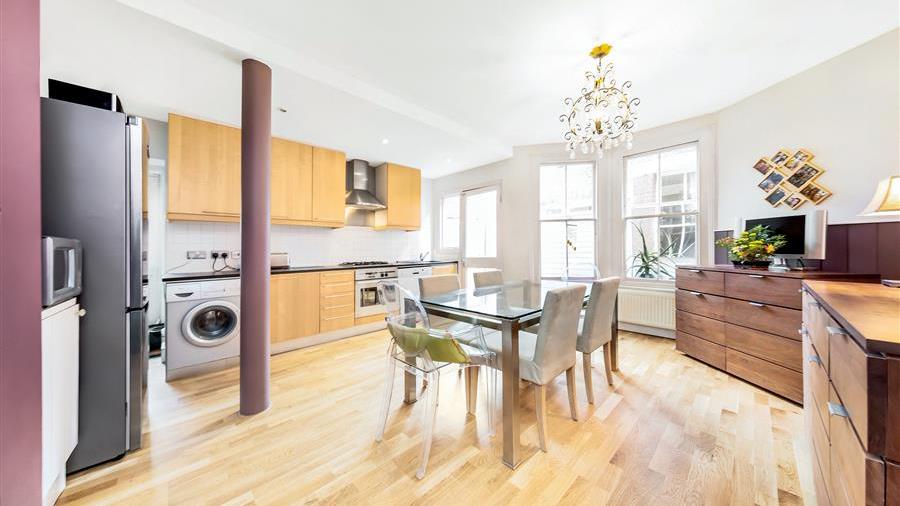 Kitchen/Dining Room