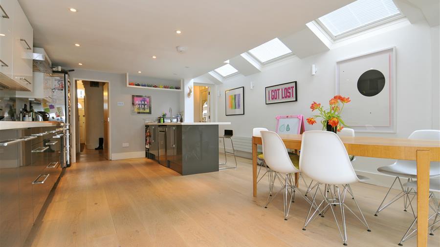 Kitchen/Dining Room