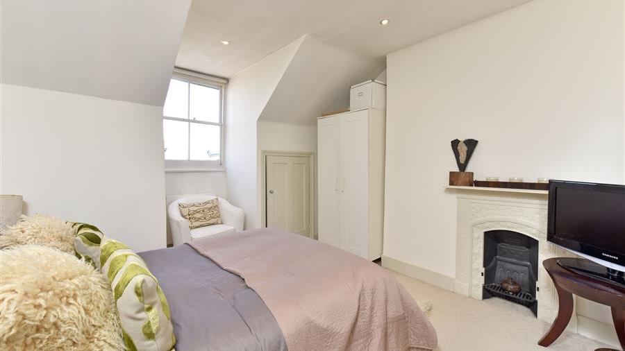 Fifth Bedroom