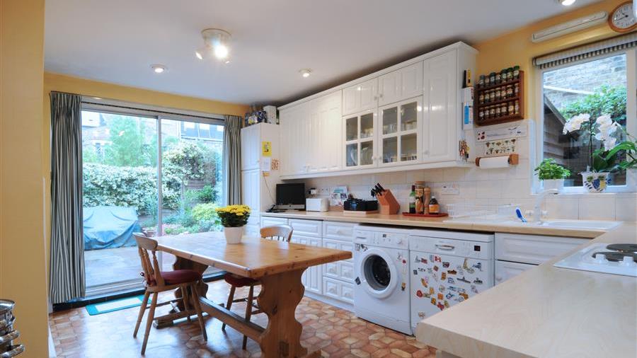 Kitchen/Dining Room