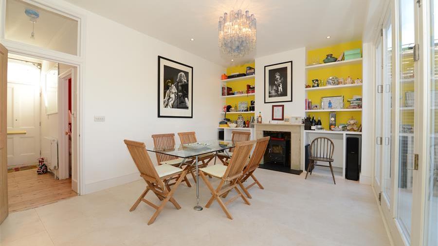 Kitchen/Dining Room