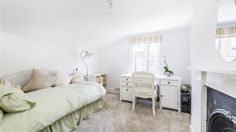 Fifth Bedroom