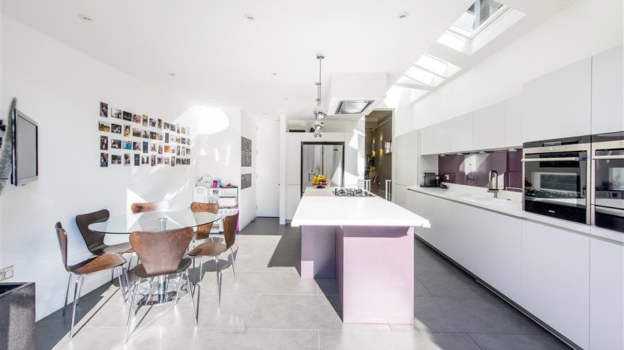 Kitchen/Breakfast Room