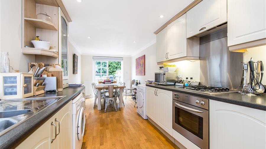 Kitchen/Breakfast Room