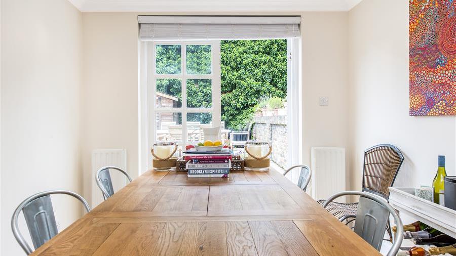 Kitchen/Breakfast Room
