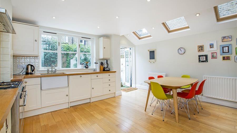 Kitchen/Dining Room