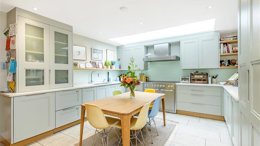 Kitchen/Breakfast Room