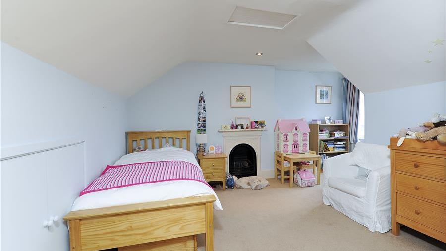 Fifth Bedroom