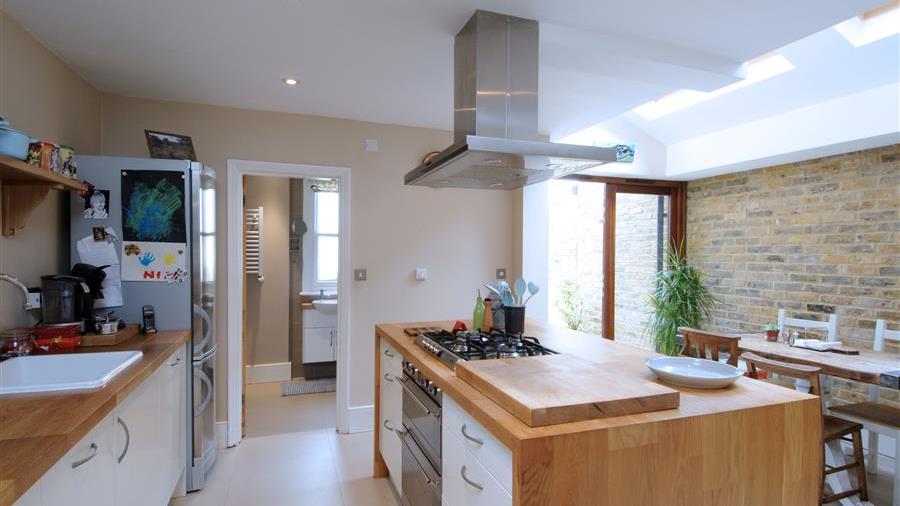 Kitchen/Dining Room