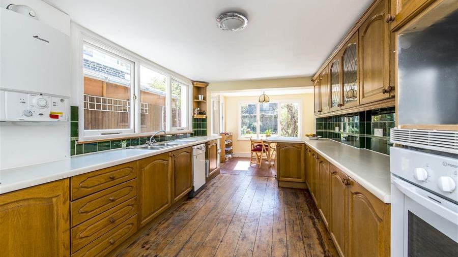 Kitchen/Dining Room