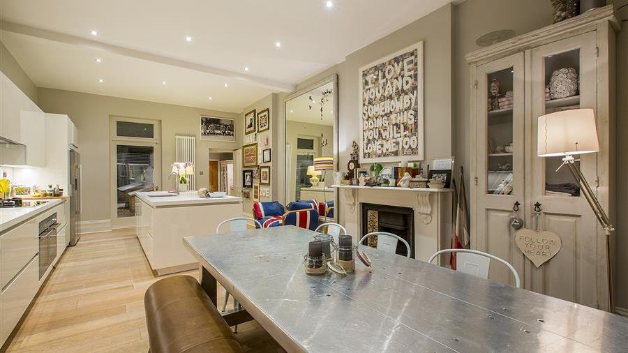 Kitchen/Dining Room
