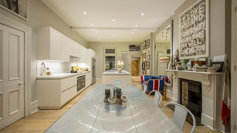Kitchen/Dining Room