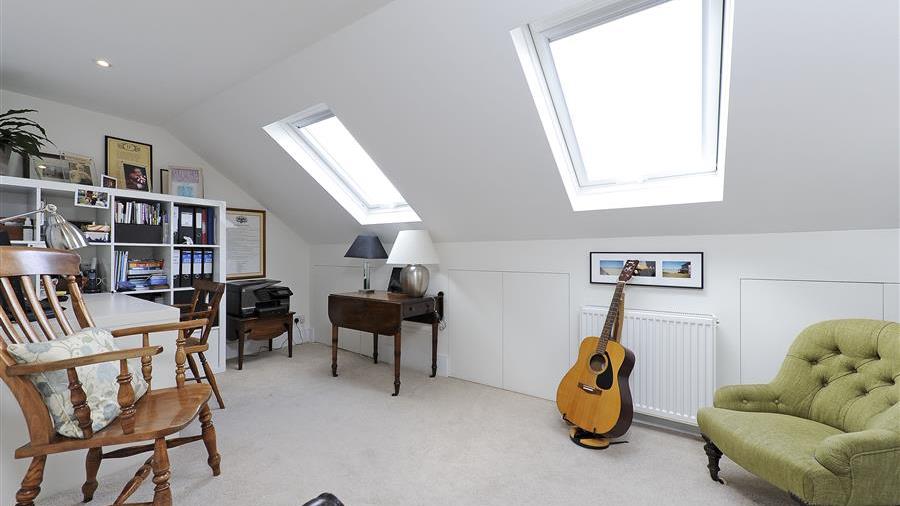 Fifth Bedroom