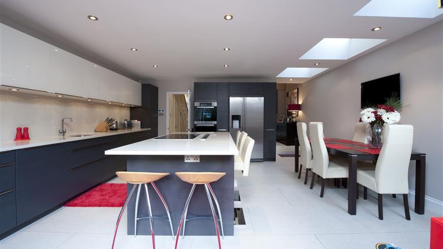 Kitchen/Dining Room