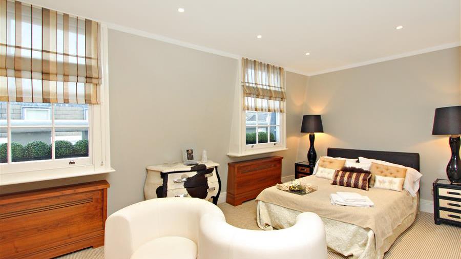 Seventh Bedroom