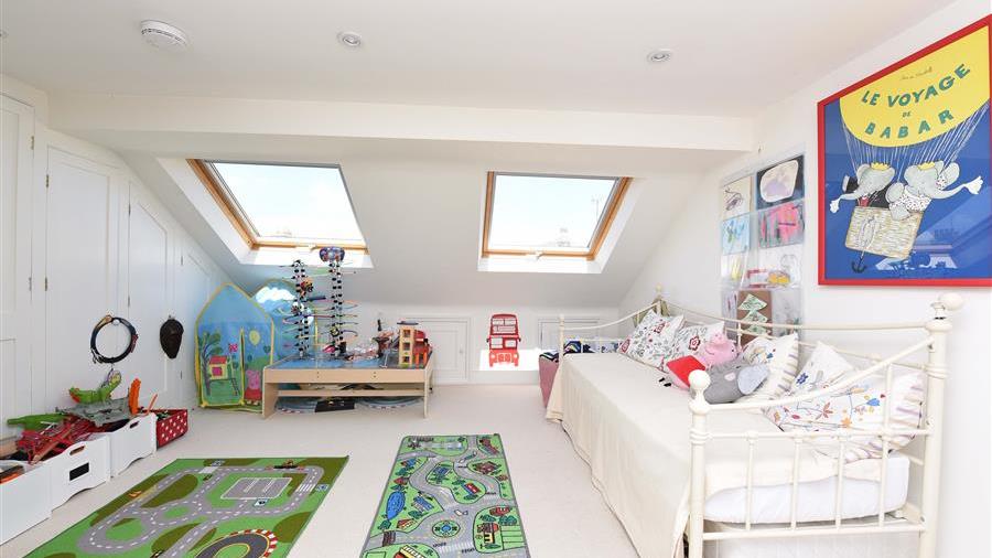 Fifth Bedroom