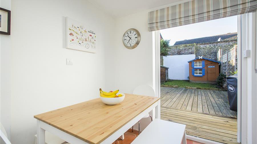 Kitchen/Breakfast Room
