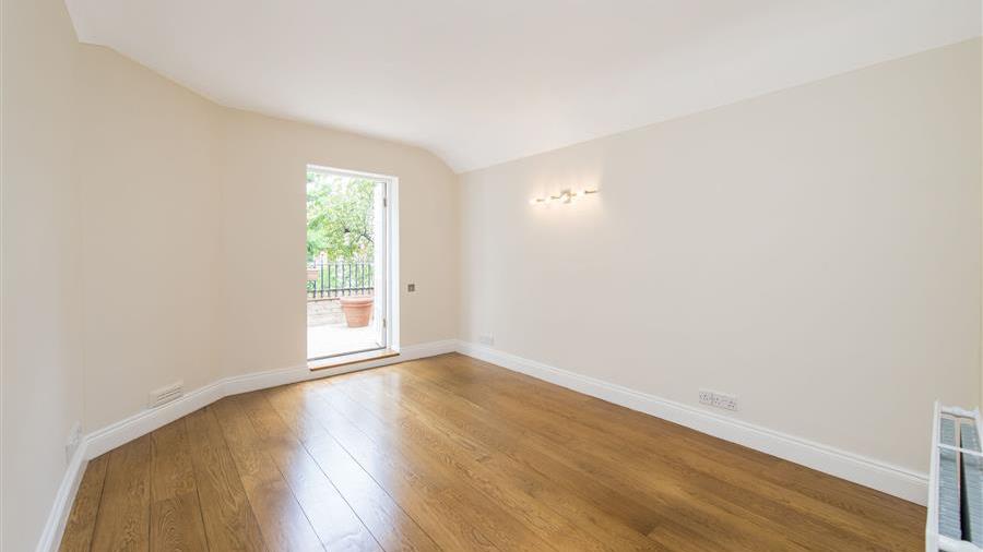 Sixth Bedroom