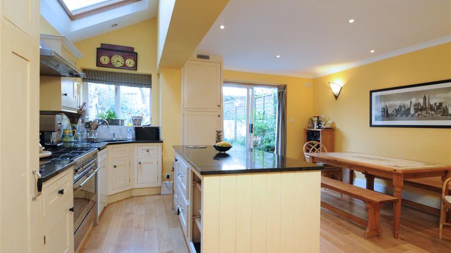 Kitchen/Dining Room