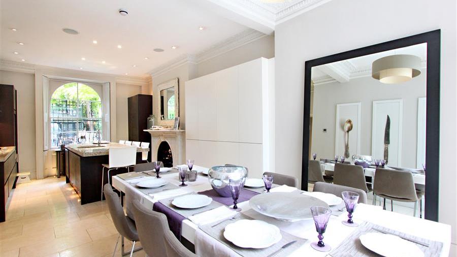 Kitchen/Dining Room