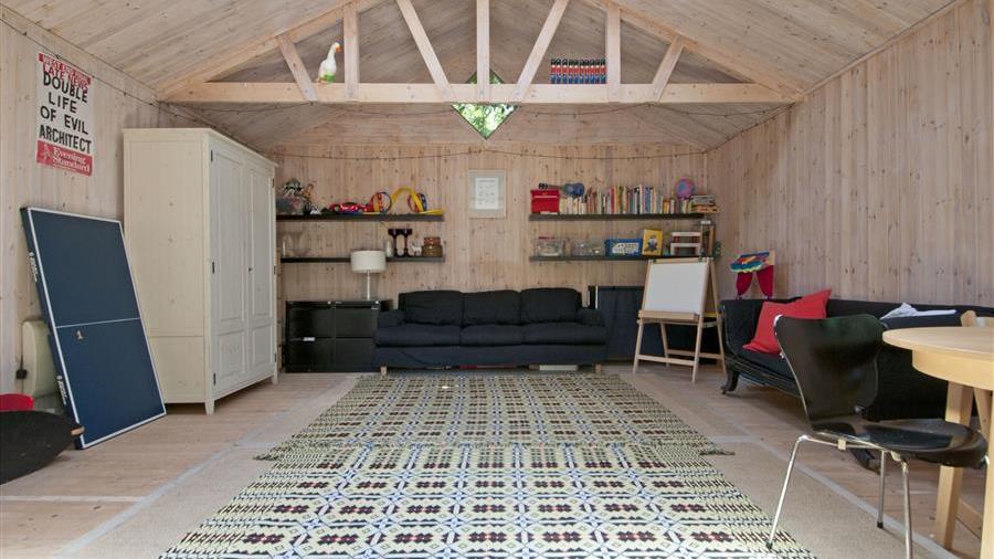 Studio Room